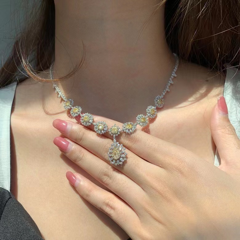 solid gold jewelry wholesale Pendant jewelry for women fashion 2022 with Diamond luxury jewelry amer