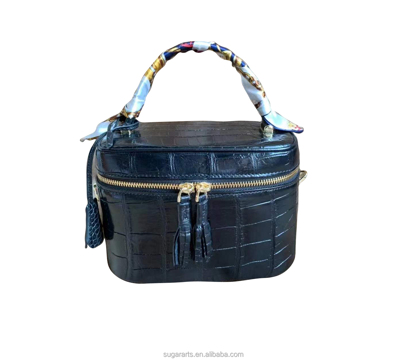 The black Cosmetic bag for  women Cowhide inner material Nile alligator embossed  leather handbag